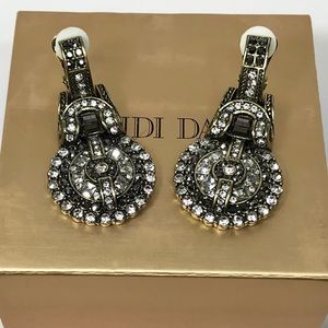 Heidi Daus Guilty Pleasure Earrings, Clip NIB